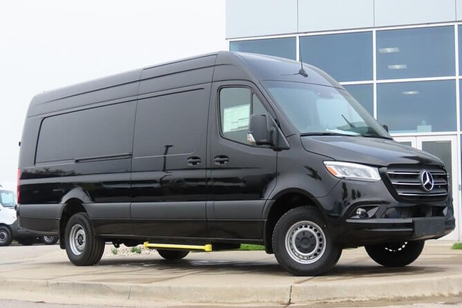 Arrival Private Transfer Amsterdam Airport to Amsterdam City Center by Minibus - Key Things to Know Before You Ride
