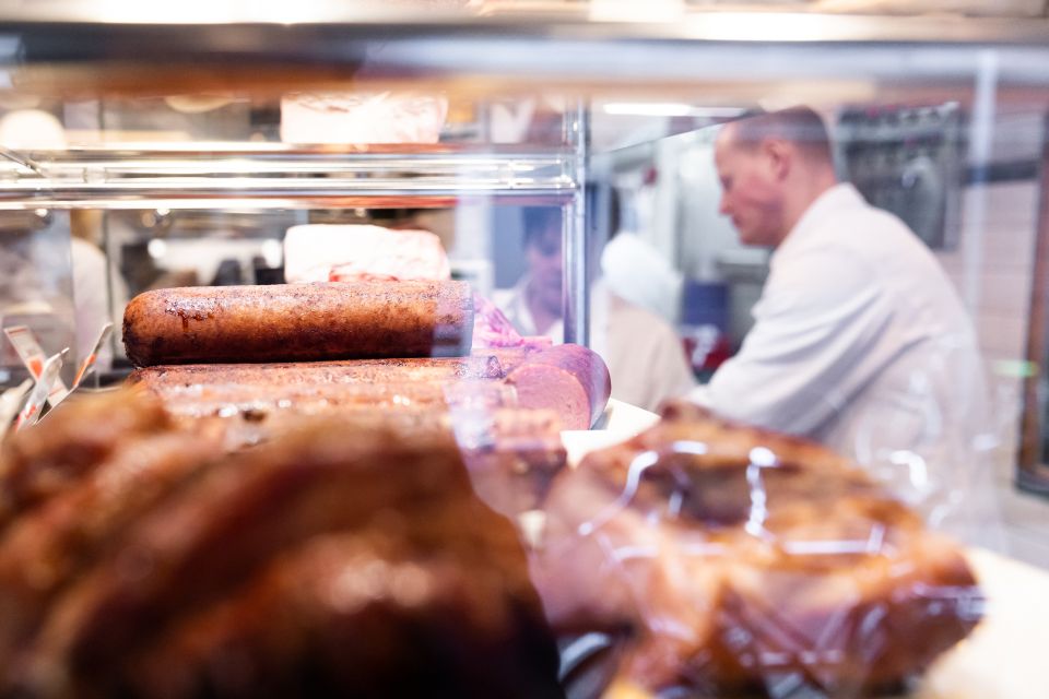 Boutique Dutch Food & History Tour with up to 8 guests only - Value check: is $147 worth it?