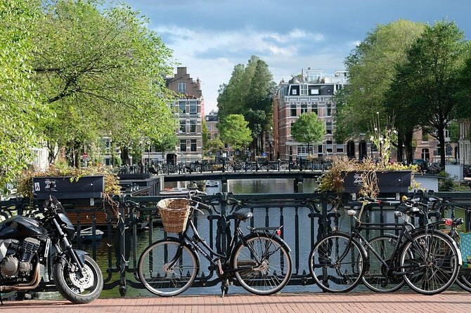 Bruges Tour from Amsterdam - Central Station to Bruges by coach: what a long day really means