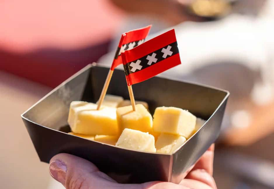 CHEESE AND DRINKS TOUR: A TASTE OF AMSTERDAM ON THE CANALS - Key things that make this canal cruise worth your time