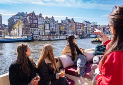 CHEESE AND DRINKS TOUR: A TASTE OF AMSTERDAM ON THE CANALS - The best value in Amsterdam: timing, price, and what’s included