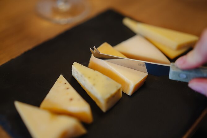 Cheese and Wine tasting in Amsterdam - Group Size: Why Smaller Feels Better Here