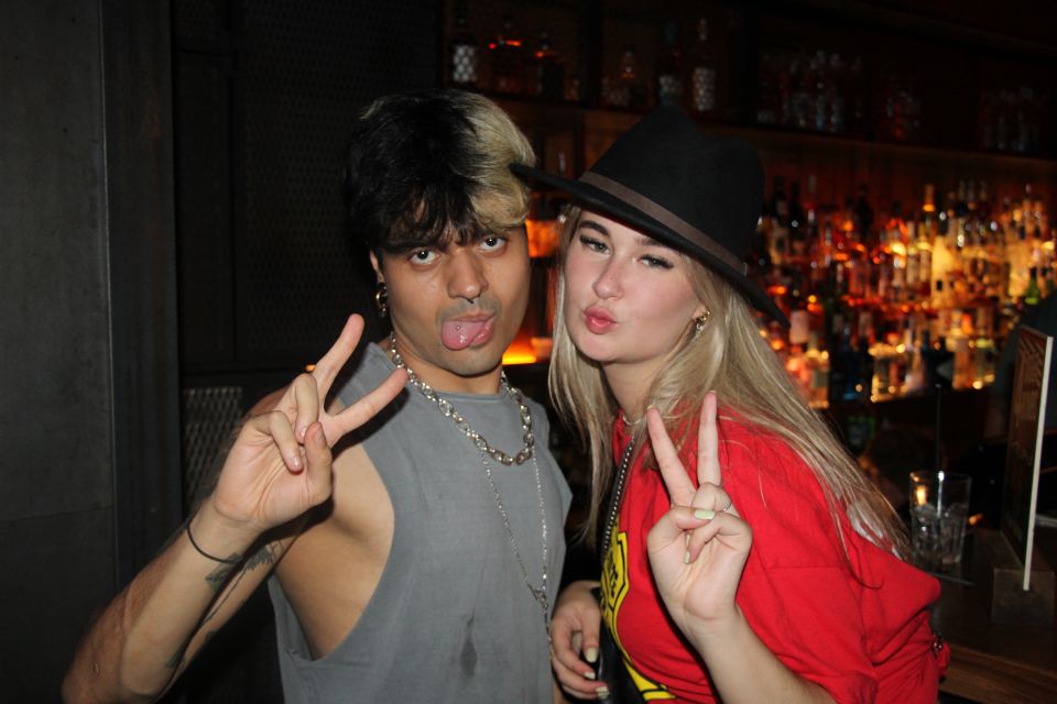 City Centre and Red Light Pub Crawl: 2 Night Pass - Leidseplein City Centre crawl: from Bar Twenty Two to a late-night club
