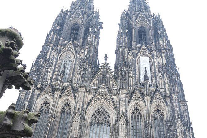Cologne Small-Group Day Tour from Amsterdam - Stop 1: Cologne Cathedral and Its Christmas-Market Zone (Ticket Included)