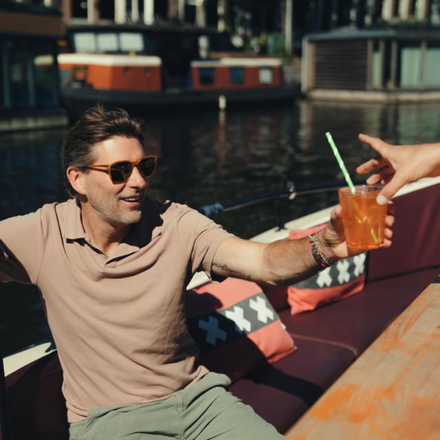 COZY AND FUN CANAL TOUR: A UNIQUE JOURNEY THROUGH AMSTERDAM - Who this canal tour fits best (and who should rethink it)