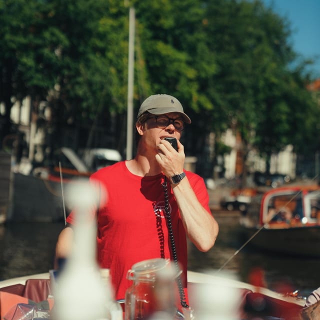 COZY AND FUN CANAL TOUR: A UNIQUE JOURNEY THROUGH AMSTERDAM - Should you book this Cozy and Fun Canal Tour?