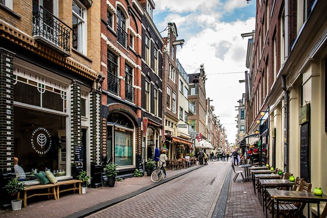 Cursed Houses of Jordaan: Self-Guided Mystery Walk in Amsterdam - Price and time: why $8.70 can feel like a bargain