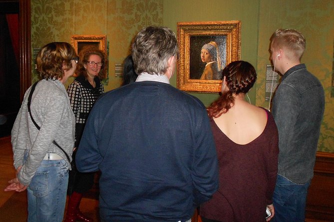 Customized Day Tour in the Netherlands with Art Historian - Museum Het Rembrandthuis: the artist in his own setting