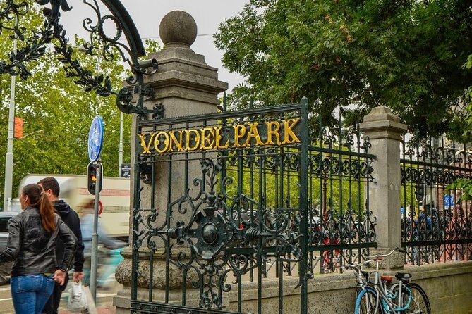 Discover Amsterdam Vondelpark in this Outside Escape city game! - Where you start and how the route stays easy to follow