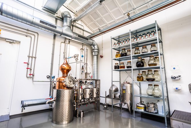 Distillery Tour & Rum Tasting @Spirited Union Rum Co. (Amsterdam) - Lab Time: Your Spirits Flight (Alcohol Included)