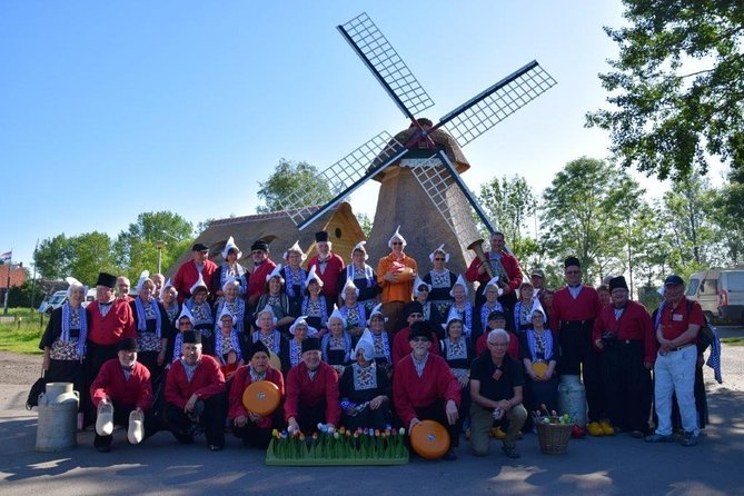Dutch Experience in Volendam with Traditional Outfits - Getting from Amsterdam to Katwoude without wrecking your schedule