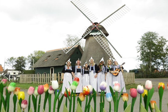 Dutch Experience in Volendam with Traditional Outfits - Who should book this tour (and who might skip it)