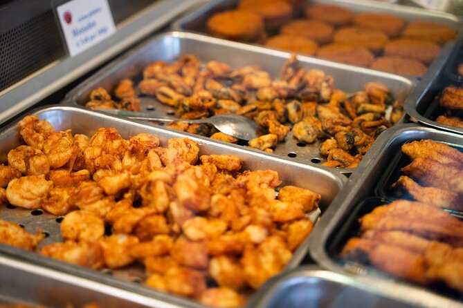 Dutch Street Food Tour on Amsterdam Market - Your guide and the personal assistant support
