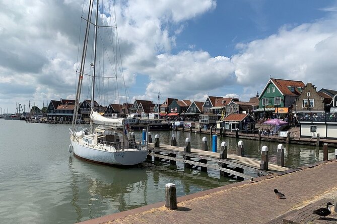 E-Bike PRIVATE tour Countryside of Amsterdam Volendam Marken - Guide-led pacing and hotel pickup: the comfort layer of a private tour