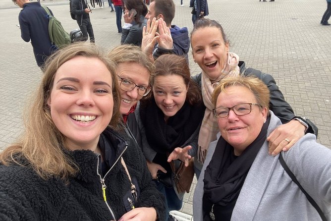 e-Scavenger hunt Amsterdam: Explore the city at your own pace - Dam Square to the Royal Palace: what you’ll notice in the center
