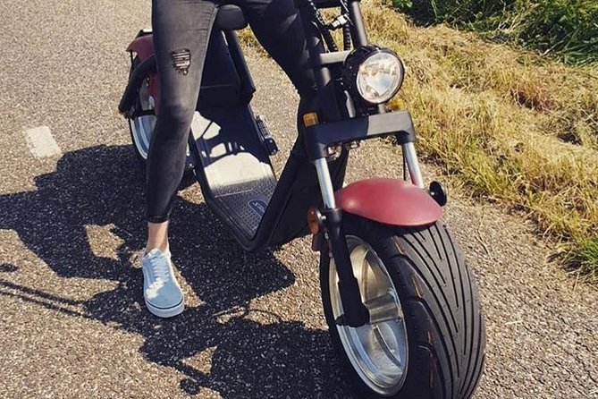 E-scooter rental Volendam - Countryside of Amsterdam - Tips That Make This Feel Smooth (And Not Cold)