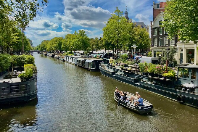 Exclusive Cheese Walk & Dutch Wine Discovery - What the small group (max 8) changes on the street
