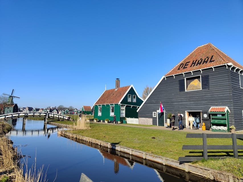 Excursion from Amsterdam to the windmills of Zaanse Schans - Guide in Portuguese: The Quality Part You Can’t See in Photos