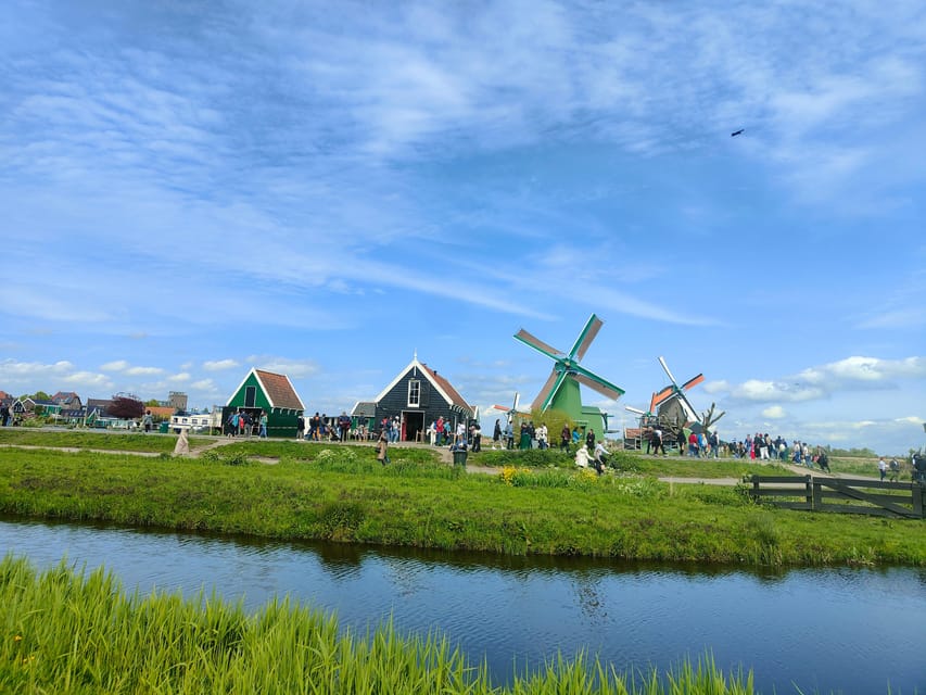 Excursion from Amsterdam to the windmills of Zaanse Schans - Timing and What Feels Short (and What Doesn’t)