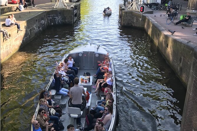 Explore Amsterdam by Bike in the Company of a French Local Guide - Stop 2: Houthavens for a Modern Canal Contrast