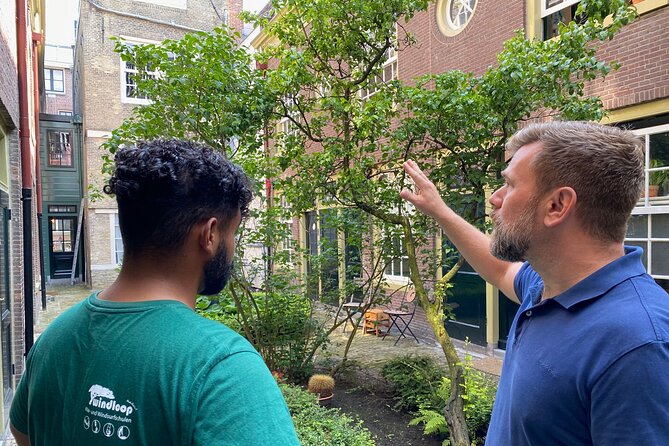 Explore hidden streets with friends - Private Tour - Christian and Michael’s guiding style plus tailored next-day recommendations