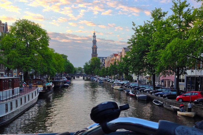 Explore hidden streets with friends - Private Tour - Should you book this hidden-streets private tour?