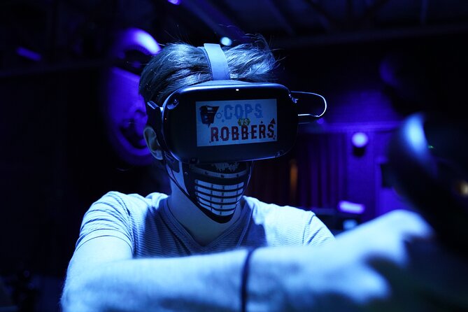 Free Roam VR in Amsterdam – Immerse Yourself in a Virtual World! - Who should book (and who should pause)