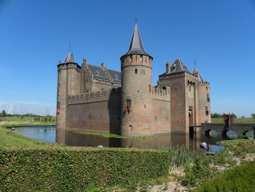 From Amsterdam: Amsterdam Castle Muiderslot Private Tour - From Amsterdam to Muiden: the part you don’t have to think about