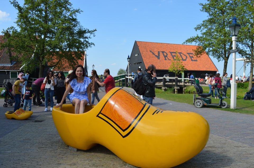 From Amsterdam: Small Group Zaanse Schans and Volendam Tour - What you should watch for on the day