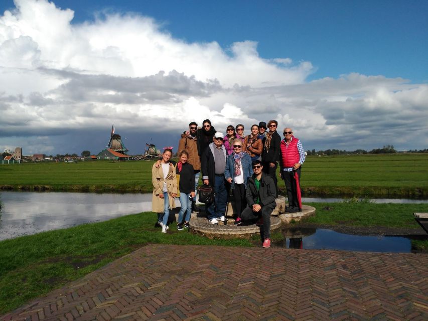 From Amsterdam: Windmills of Zaanse Schans Tour - What to pack and how to plan your afternoon