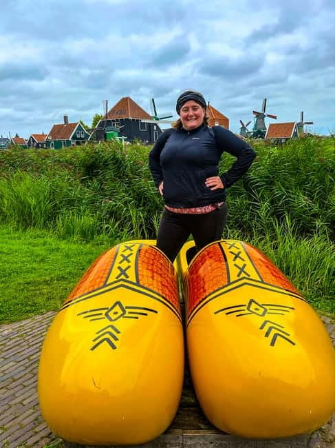 From Amsterdam: Zaanse Schans Windmills & More - E-Bike Tour - The guide makes the day: Petra, Kevin, Gabriel, Tori, and more
