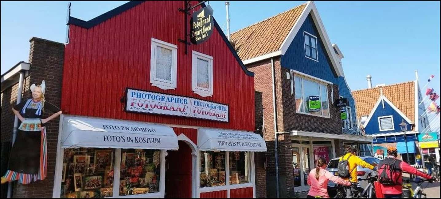 Full-day excursion to Edam, Volendam, and Marken - Getting there from Stationsplein 49: timing and comfort