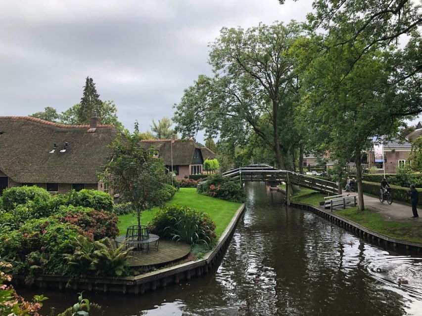 Giethoorm & Exploring the North of The Netherlands Tour - Should you book Giethoorn & exploring North Holland from Amsterdam?