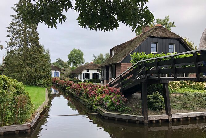 Giethoorn, Private Boat Tour & Exploring the North Netherlands - Hasselt’s Quiet Charm and Its Little Amsterdam Story
