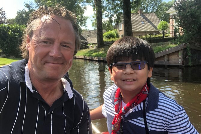 Giethoorn, Private Boat Tour & Zaanse Schans Windmills - Zaanse Schans windmills: what you get with the included ticket