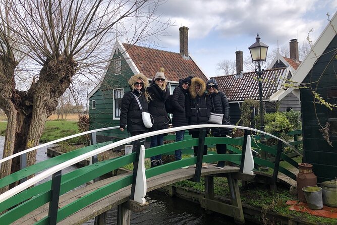 Giethoorn, Private Boat Tour & Zaanse Schans Windmills - Price and value: what $354.47 per person is really paying for