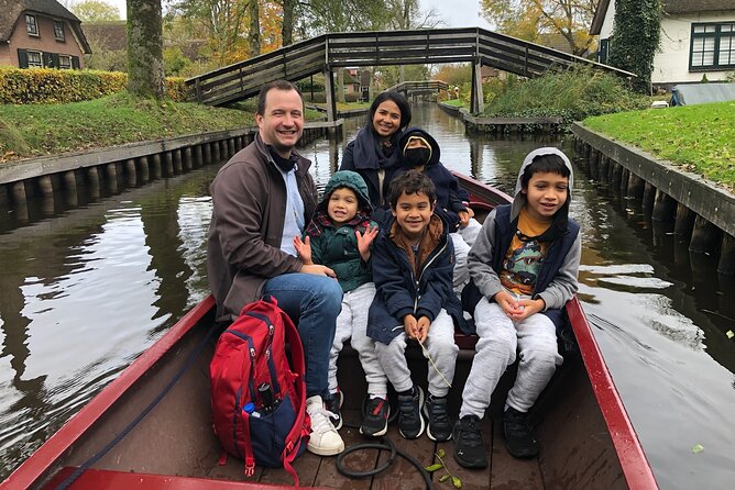 Giethoorn, Private Boat Tour & Zaanse Schans Windmills - Your guide: why Steven’s style makes the day work