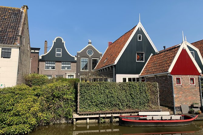 Hidden Gems Tour: visit 5 unforgettable places from Amsterdam - De Rijp: golden-age town shapes and a bridge worth slowing down for