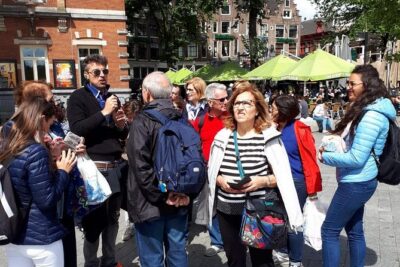 Historical tour of Amsterdam with Italian guide - The first Red Light area: history, power, and modern rules