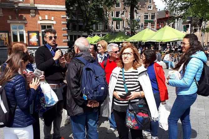 Historical tour of Amsterdam with Italian guide - The first Red Light area: history, power, and modern rules