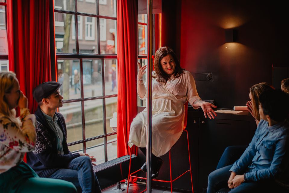 Humans of Amsterdam - Small group cultural walking tour - Who should book this tour, and who should skip it