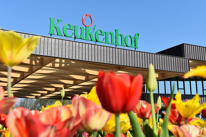 Keukenhof, Flower Fields, Volendam and Zaanse Schans Small-Group Tour - Meeting at Central Station: getting on the right foot fast