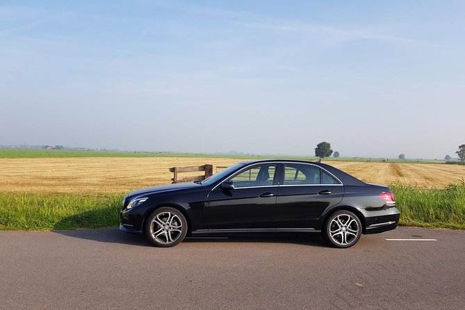 Keukenhof Skip-the-line Tickets: Countryside & Farm Private Tour - Jacobs Hoeve Cheese Farm (Henri Willig): Tasting the Dutch Gold