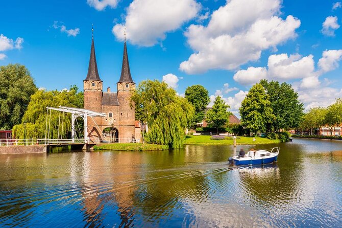 Kinderdijk Windmills and Delft Small-Group Tour from Amsterdam - Delft on Your Schedule: Canals, Vermeer, and Lunch Time