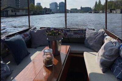 Luxury Amsterdam Canal Cruise – Unlimited Cocktails Included (1H) - Harbor vibes and NEMO from the waterline