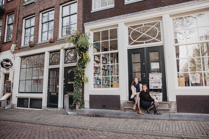 Memories for life - Photo shoots in Amsterdam with a professional photographer - How the photographer keeps you relaxed (especially if you feel awkward)