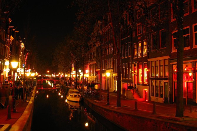 MUST DO: Amsterdam's Red Light District tour with a local - What You’ll Get From This Amsterdam Red Light District Night Tour