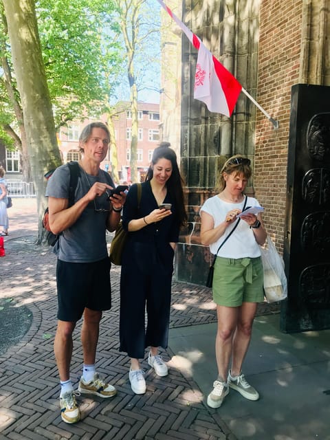 Outside Escape Amsterdam with your friend(s) and have fun! - What you’ll do at each stage (so you don’t feel lost)