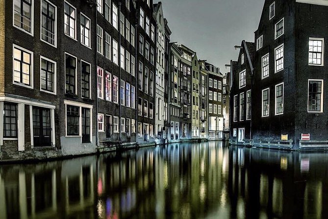 Private Amsterdam Bike Tour with a local guide (also for families) - Family-friendly pacing and guides who keep you calm on bikes