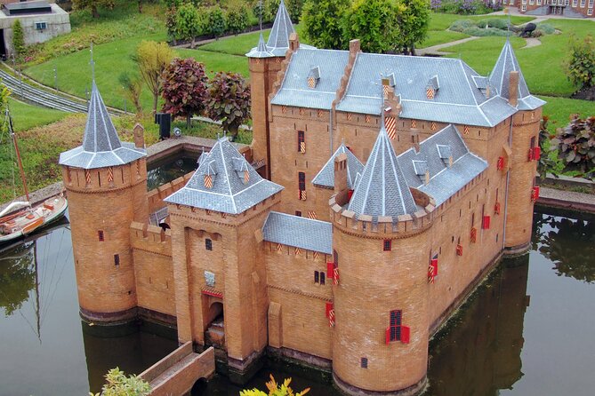 Private bike tour: Hidden gems around Amsterdam and surroundings - Meeting point and how the ride starts from Amsterdam East